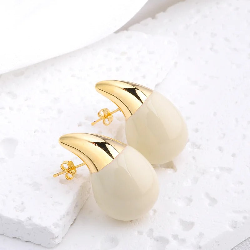 Ivory Gold Pointed Drop Vintage Earrings