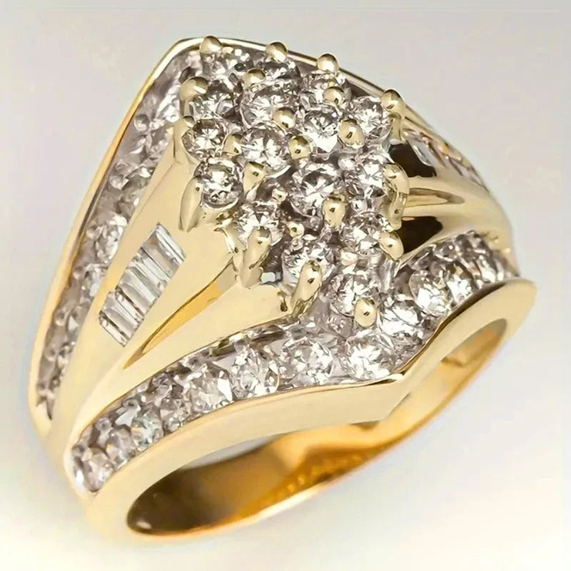 Vintage Gold Cluster Sparkle Ring