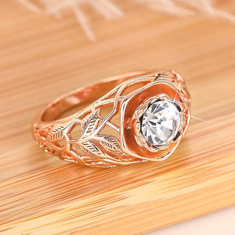 Vintage Rose Gold Leaf Diamond Ring