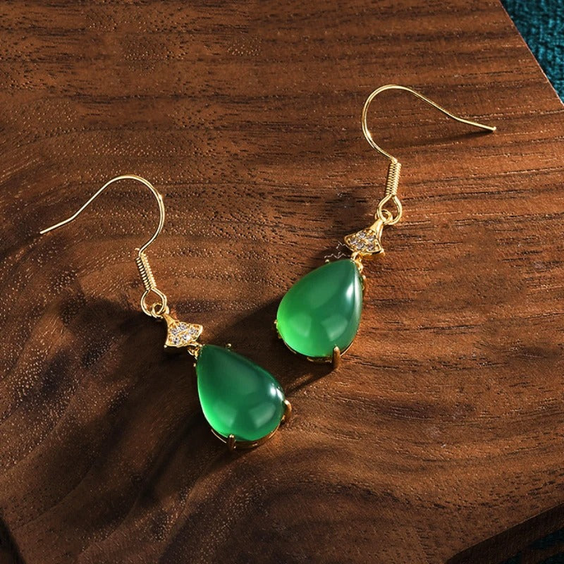 Timeless Green & Vintage Gold Twist Design Teardrop Earrings