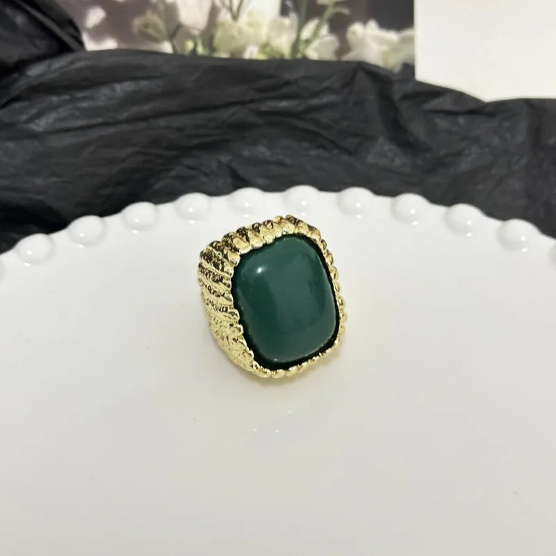 Vintage Gold Green Stone Textured Adjustable Ring