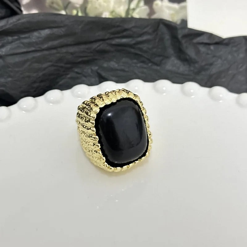 Vintage Gold Black Stone Adjustable Ring