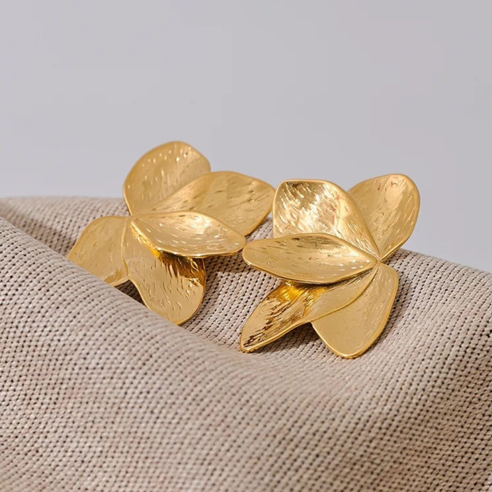 Vintage Gold Flower Petal Earrings