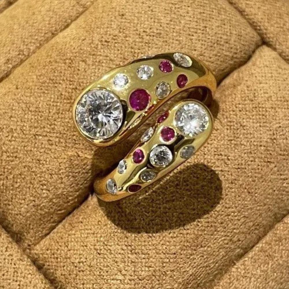 Vintage Gold & Swirl Crystal Round Diamond Adjustable Ring