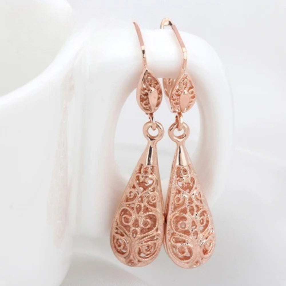 Vintage Rose Gold Scrollwork Filigree Teardrop Earrings