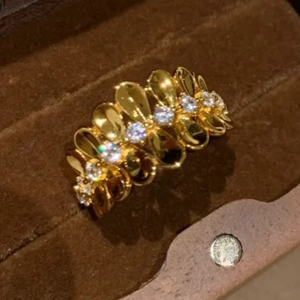 Vintage Gold & Diamond Floral Studded Shiny Leaf Adjustable Ring