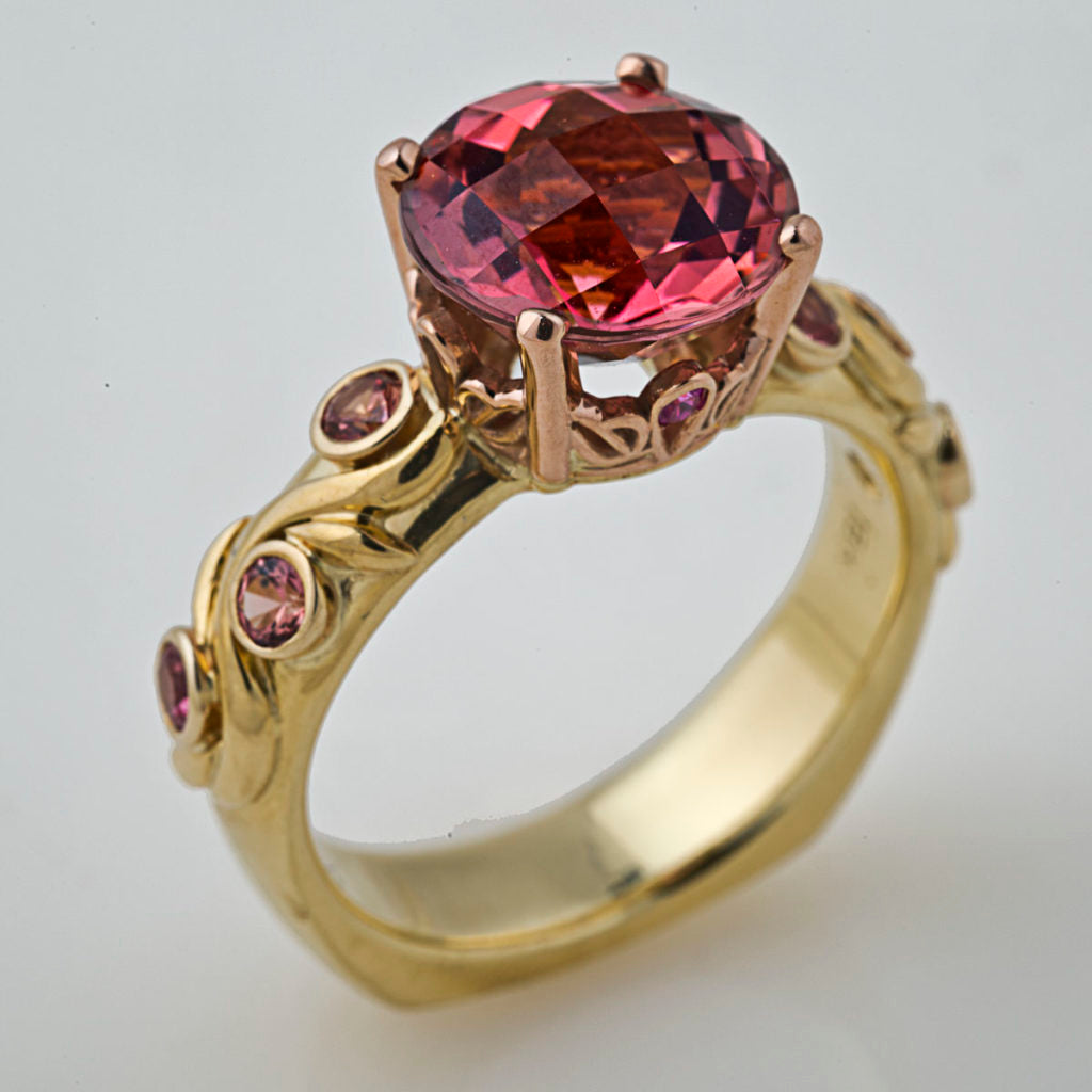 Vintage Garnet Gold Ring
