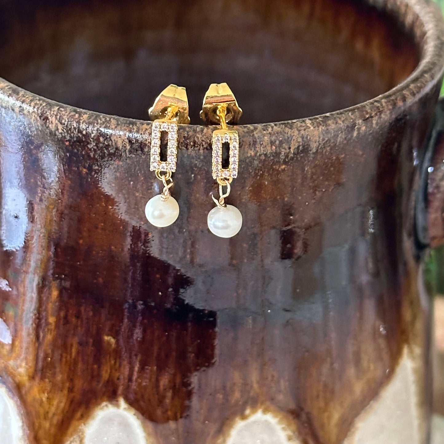 Jena Rectangle Pearl Earrings