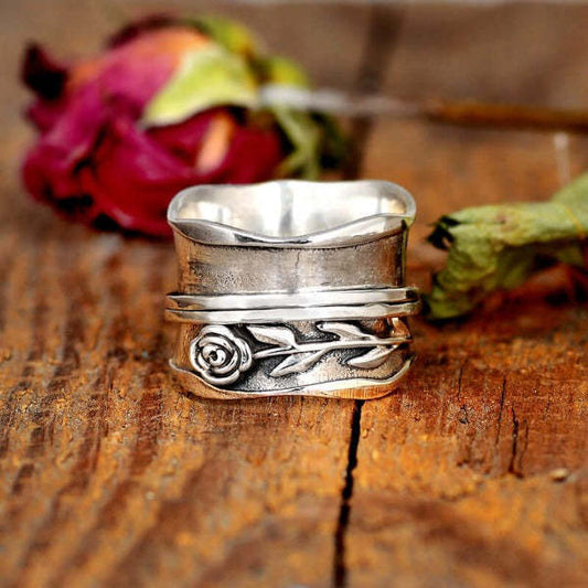 Vintage Rose Flower Ring in Silver