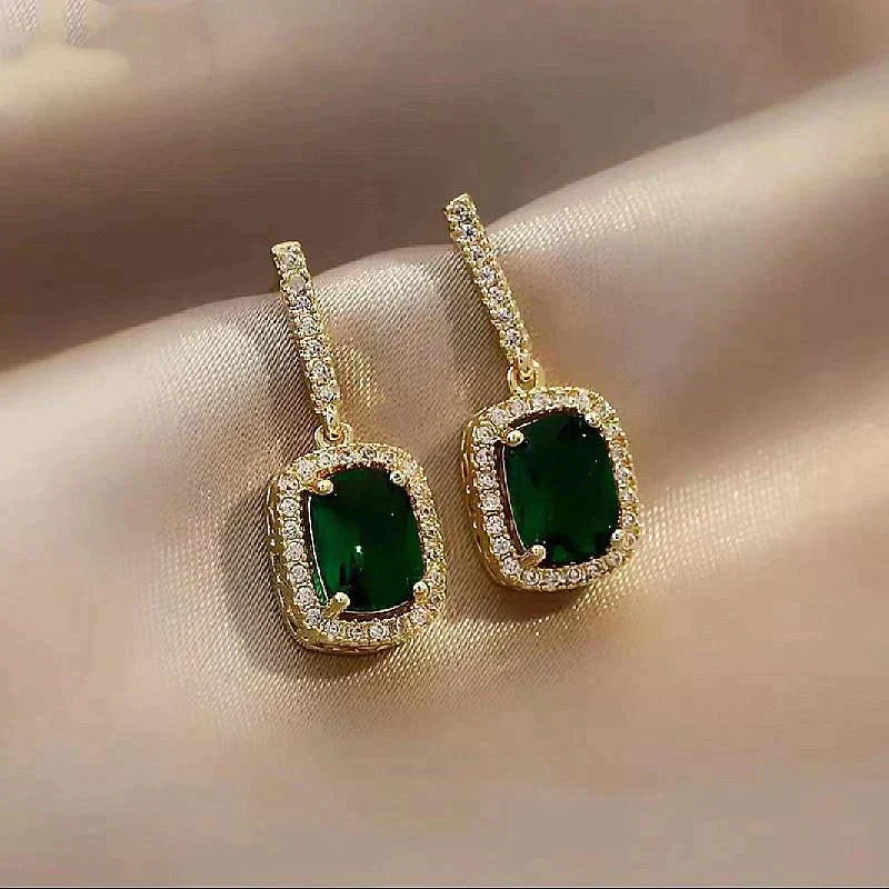 Green Crystal Earrings with Zirconia in Gold