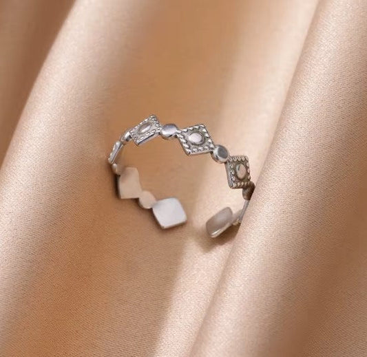 Vintage Adjustable Silver Ring