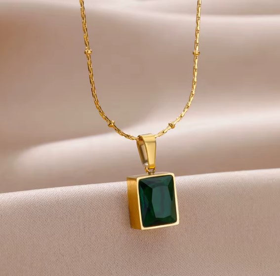 Vintage Green Cubic Zirconic Square Necklace