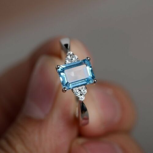 Vintage Cubic Blue Glass Ring