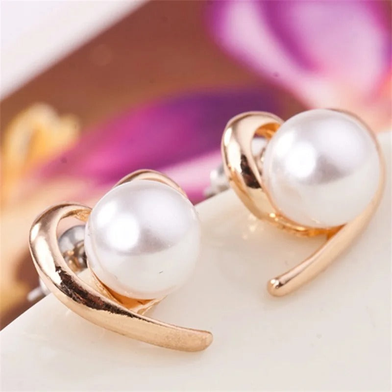 Vintage Rose Gold Pearl Stud Earrings