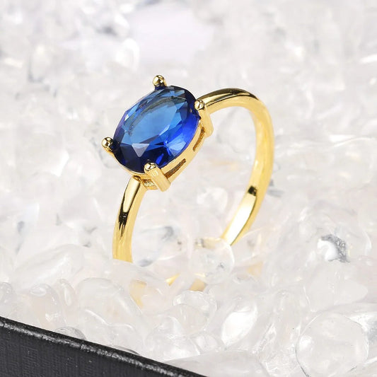 Vintage Gold Oval Blue Gemstone & Sleek Ring