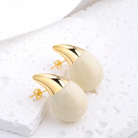 Ivory Gold Pointed Drop Vintage Earrings