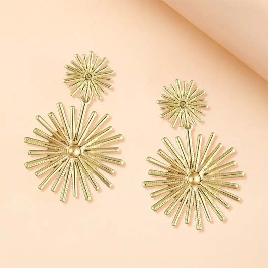 Vintage Gold Spiked Sunburst Motif Earrings