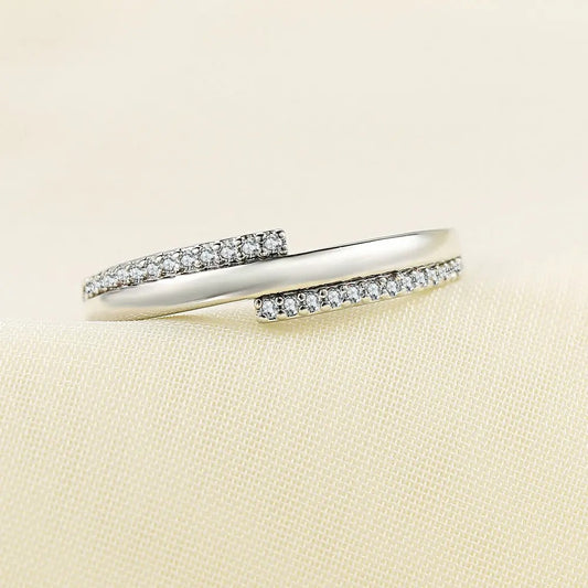 Vintage Silver Two Crystal-Lined Band Ring