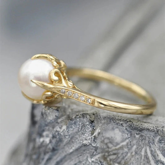 Vintage Gold Pearl Centerpiece Ring