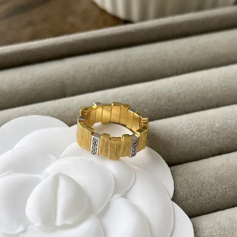 Retro Gold Diamond Geometric Band Adjustable Ring