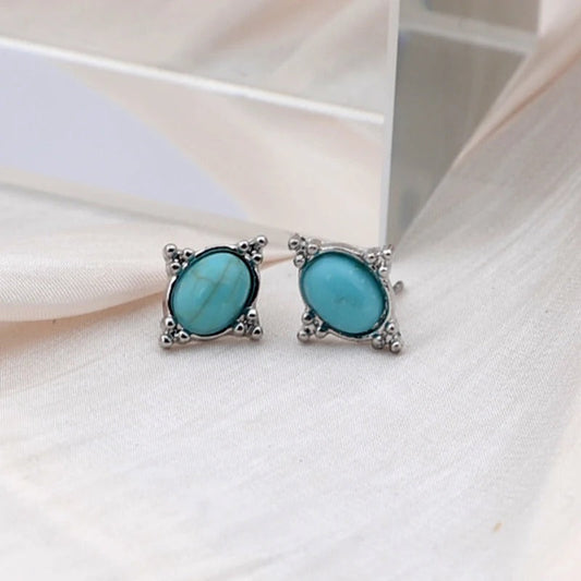 Vintage Silver Oval Turquoise Earrings