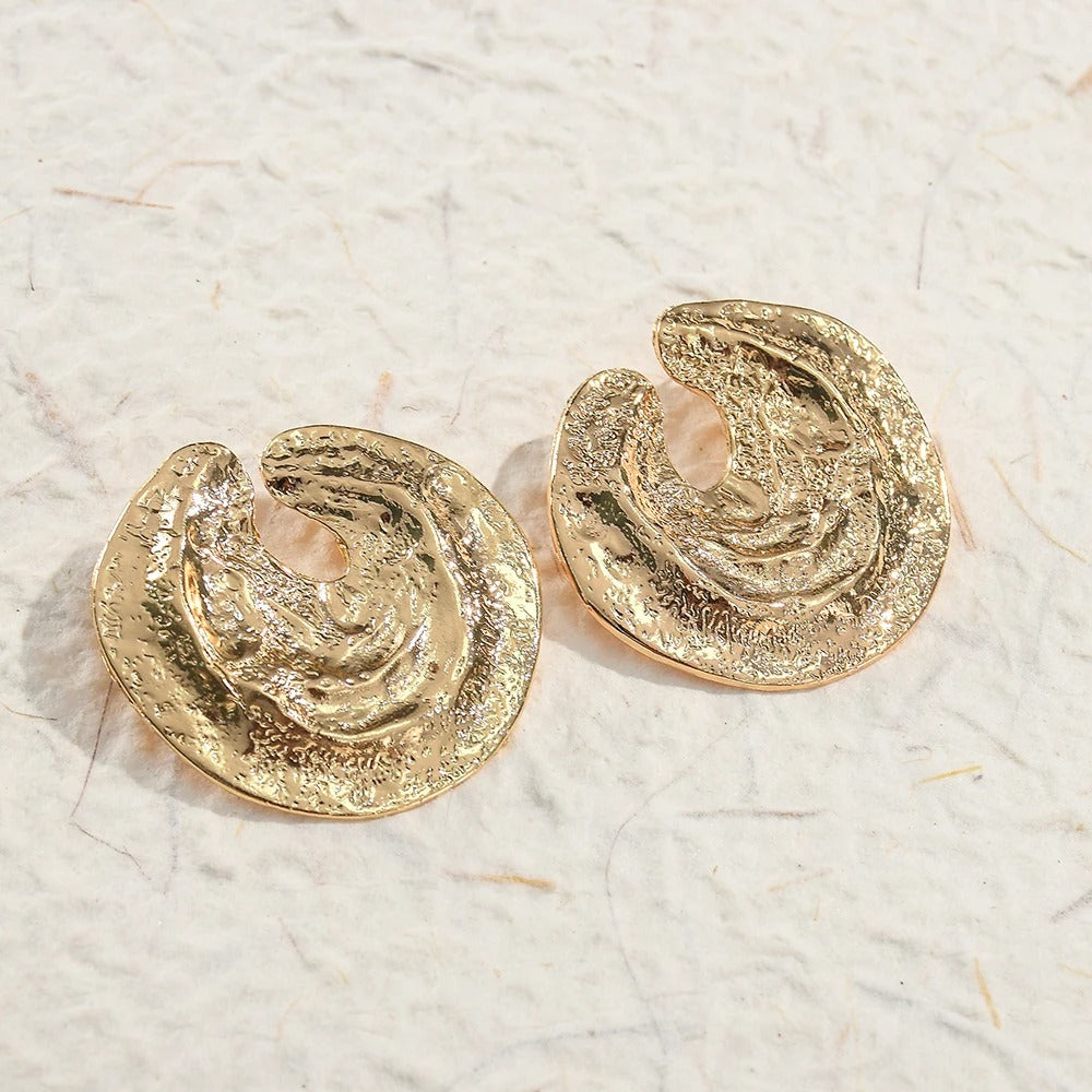 Gold Vintage Abstract Round Earrings