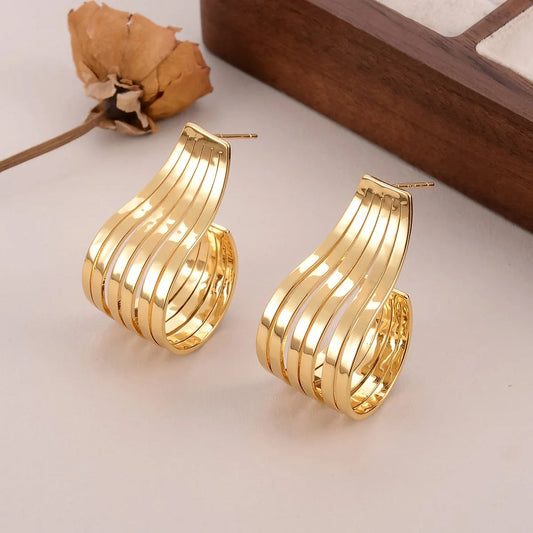 Vintage Gold Bend Dangle Earrings