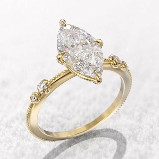 Vintage Gold Elegant Diamond Ring