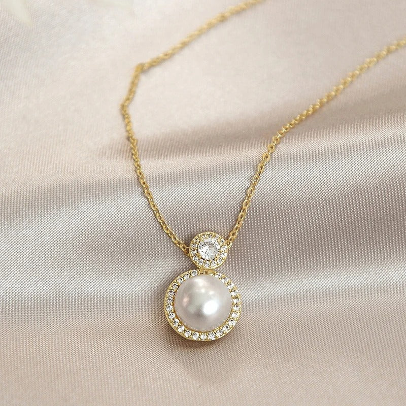 Vintage Gold Pearl & Sparkle Necklace