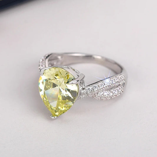 Vintage Yellow Pear-Shaped Diamond Ring