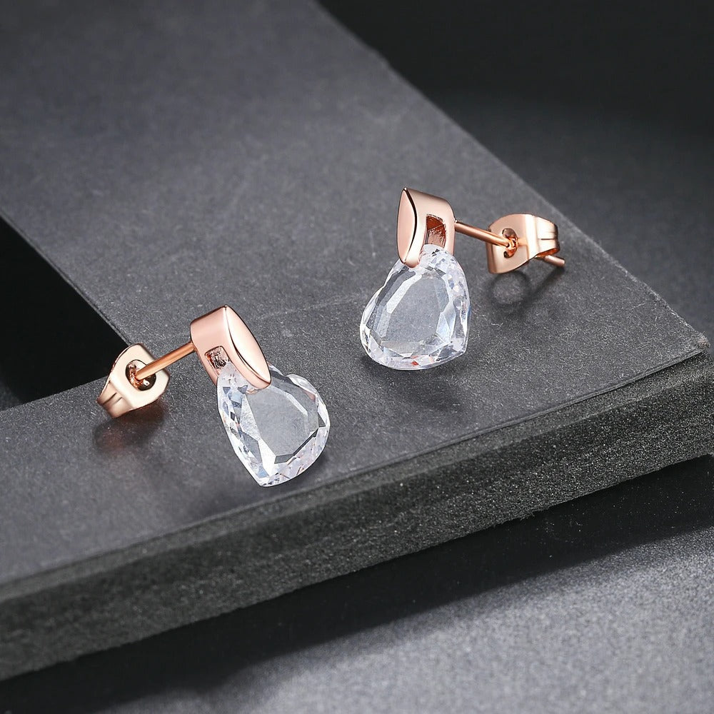 Vintage Rose Gold Heart-Cut Crystal Drop Earrings
