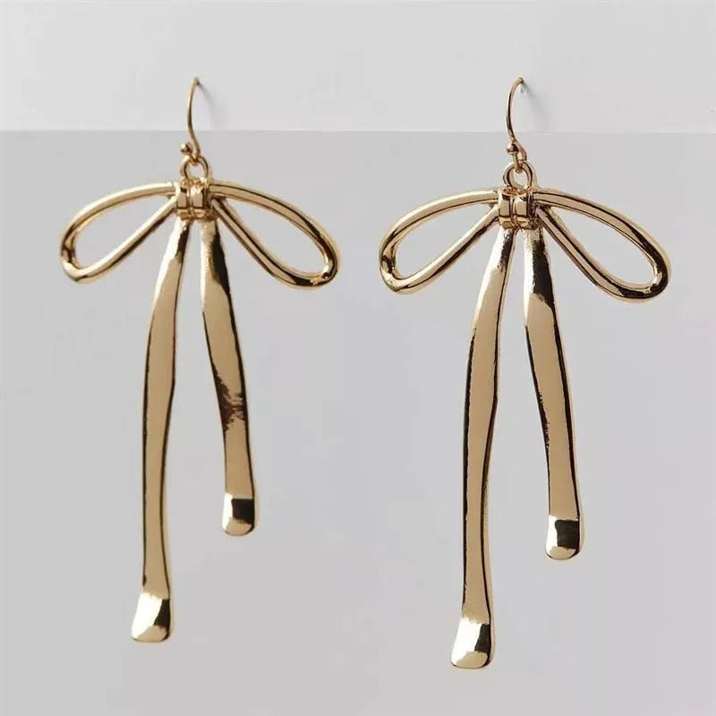 Vintage Gold Bow Long Dangle Earrings