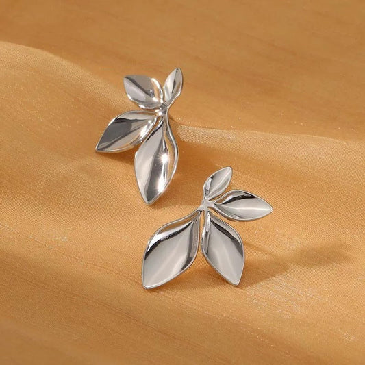 Vintage Silver Floral-Inspired Leaf Earrings