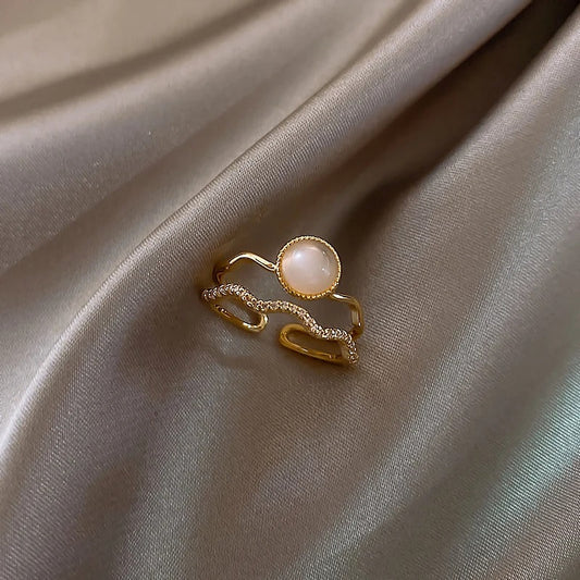 Vintage White Pearl & Gold Wave Adjustable Ring