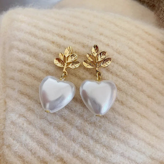 Vintage Gold Leaf Heart Earrings