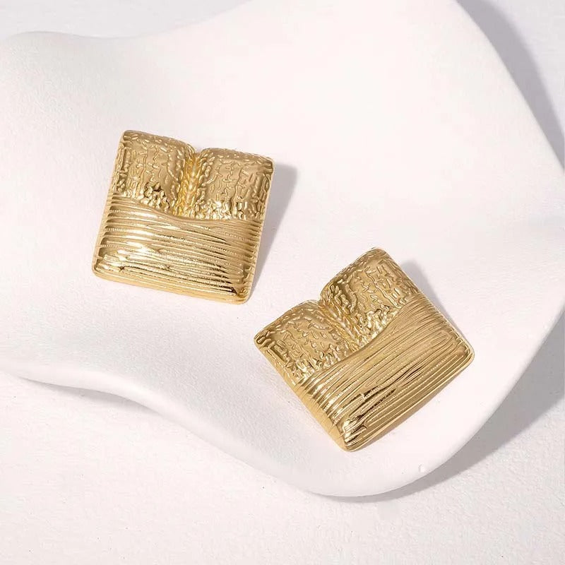 Vintage Gold Textured Square Earrings
