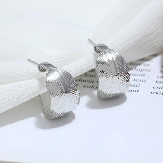 Silver Vintage Crimp Feather Earrings