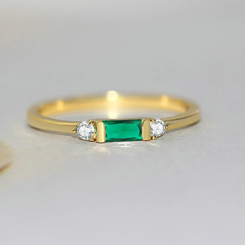 Classic Gold Green Stone & Radiant Ring