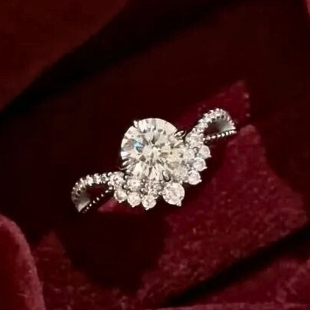 Classic Round-Cut Inlaid Diamond Crown Adjustable Ring