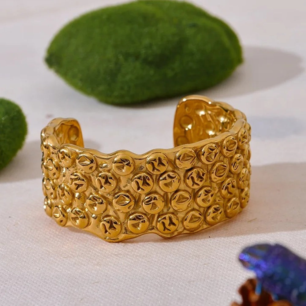 Vintage Abstract Gold Chunky Open Bracelet