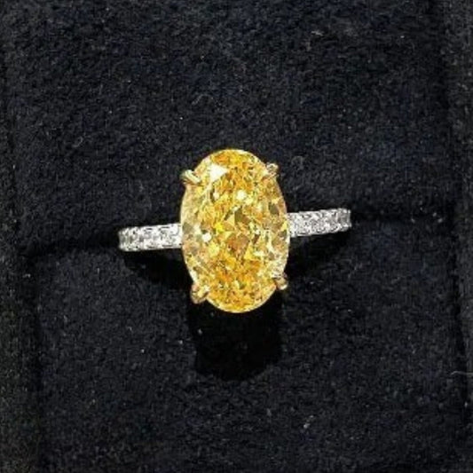 Classic Gold & Yellow Centerpiece Vintage Adjustable Ring