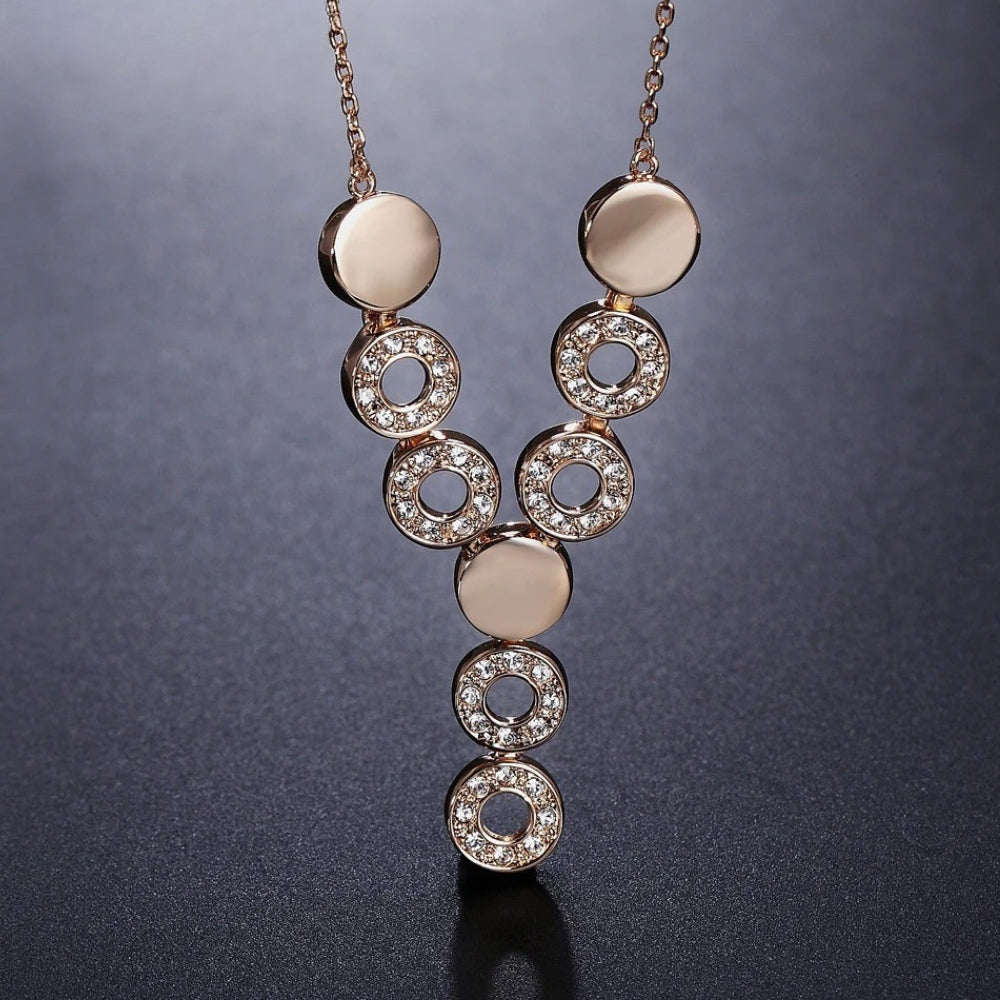 Vintage Rose Gold Crystal Circle Necklace