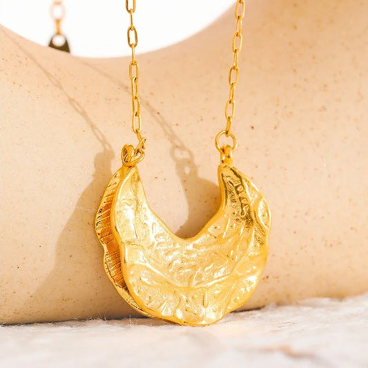 Vintage Gold Crescent Pendant Necklace
