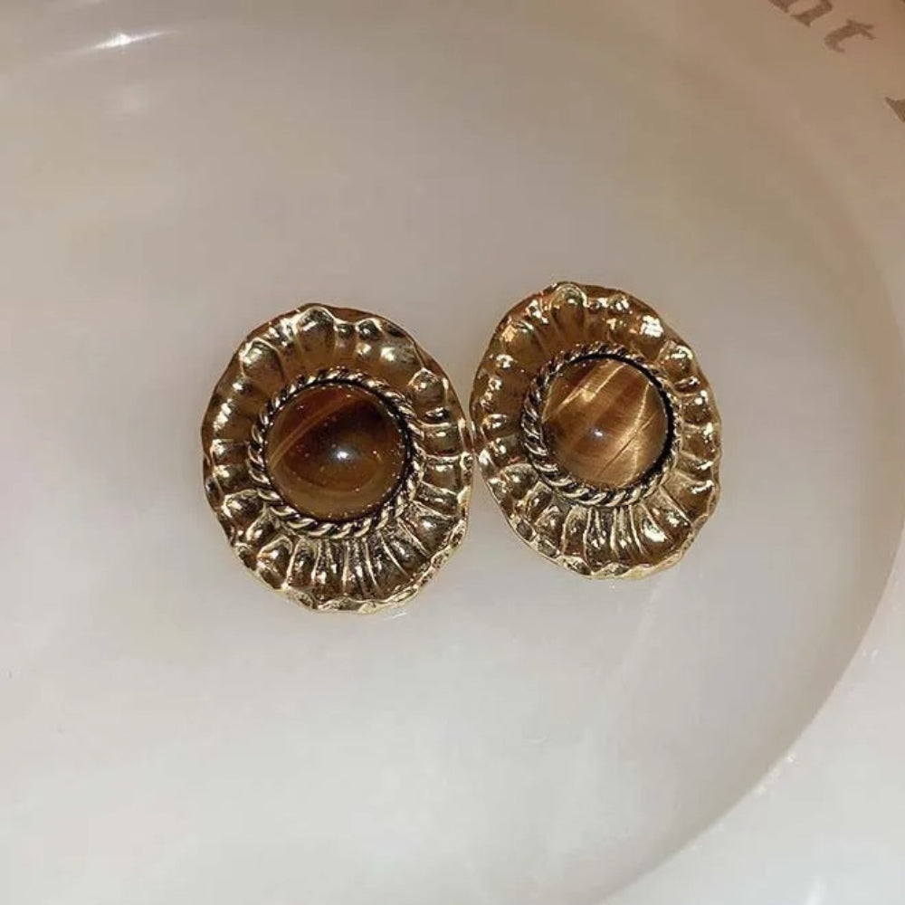 Vintage Gold Brown Oval Stud Earrings