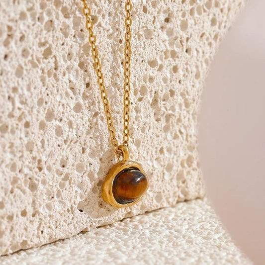 Gold Round Brown Gem Pendant Necklace
