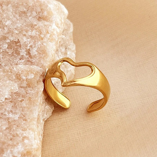Vintage Gold Cutout Heart Adjustable Ring