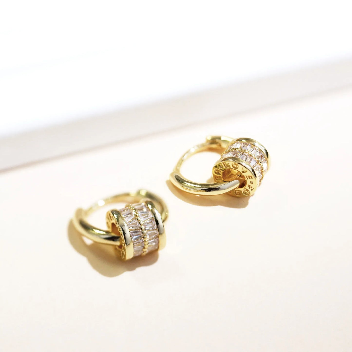 Vintage Gold Rolling Charm Earrings